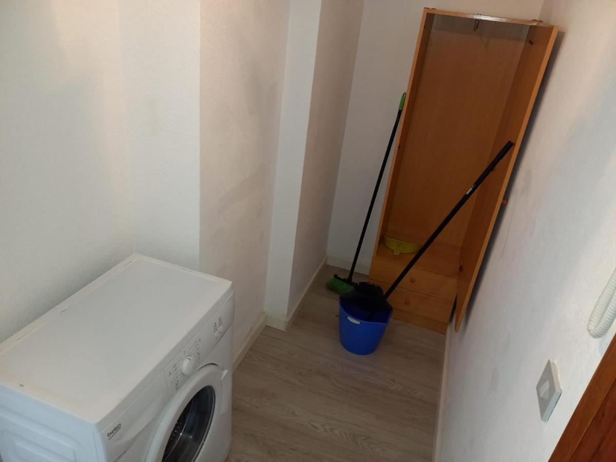 Estudi Amb Vistes Al Canal Apartment Empuriabrava Exterior photo
